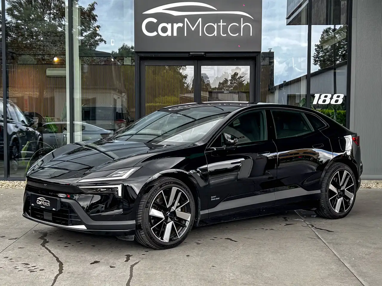 Polestar 4